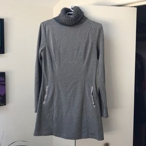Super dry Sweatshirt dress with detailing on neck